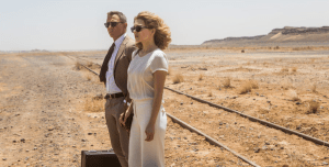 007 (Daniel Craig) and Bond girl Madeleine Swann (Léa Seydoux) in Spectre